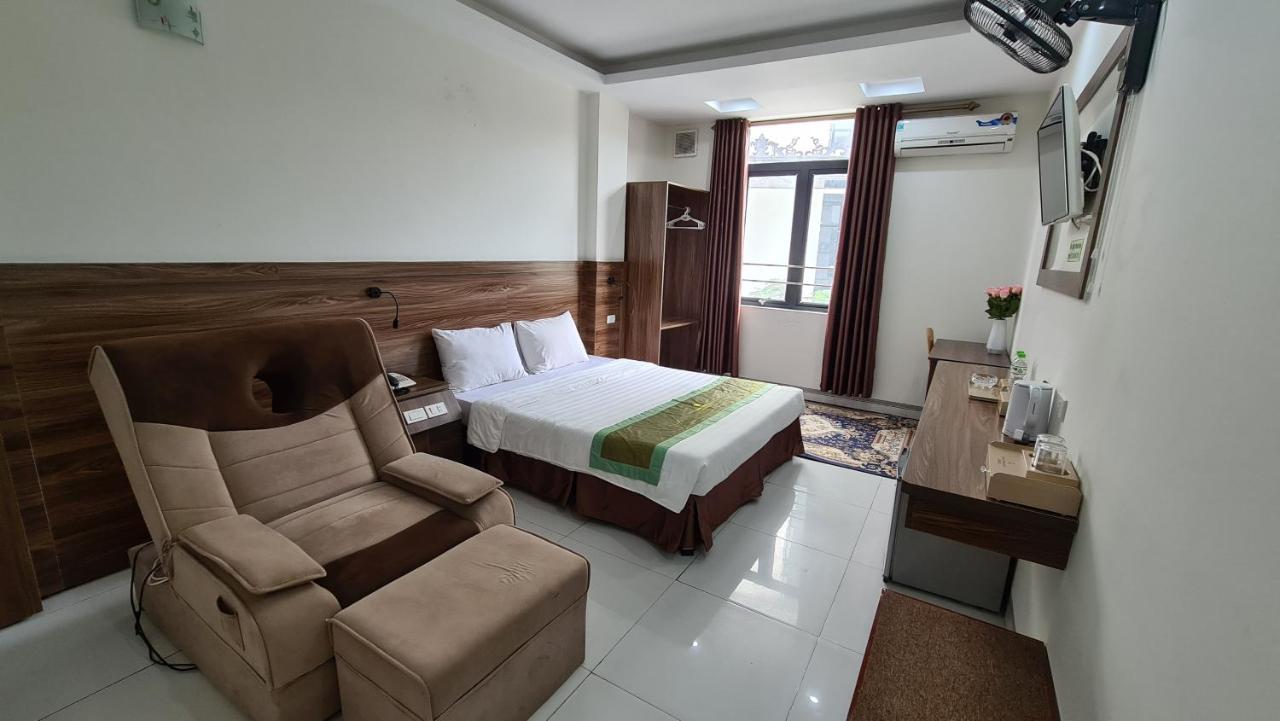 Thanh Hang Hotel Near Emerald My Dinh Hanoi Bagian luar foto